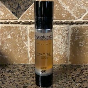 Signature 23 Skincare Vita C Elixir Treatment